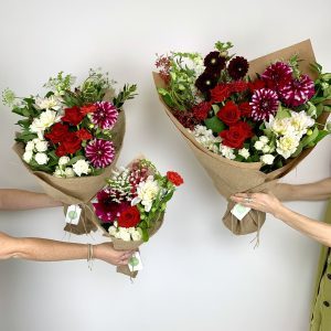 Set of three mini Christmas vases in festive colours